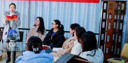 滁州琅琊区总工会举办玫瑰书香读书活动